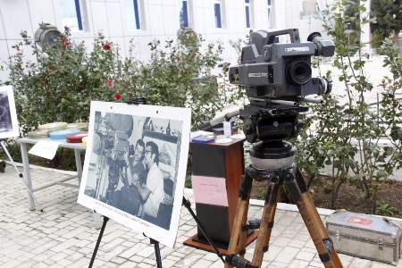 Bakıda retro-sərgi: Keçmişdən səslər Bakıda retro-sərgi: Keçmişdən səslər