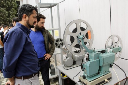 Bakıda retro-sərgi: Keçmişdən səslər Bakıda retro-sərgi: Keçmişdən səslər