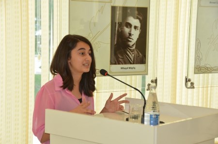 “Femidanın gözləri” povestinin təqdimatı keçirilib “Femidanın gözləri” povestinin təqdimatı keçirilib