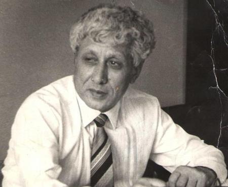 Söz dünyamızın Tofiq Mahmud guşəsi