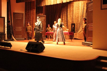 “Cəhənnəm sakinləri” tamaşası Şamaxıda oynanılıb