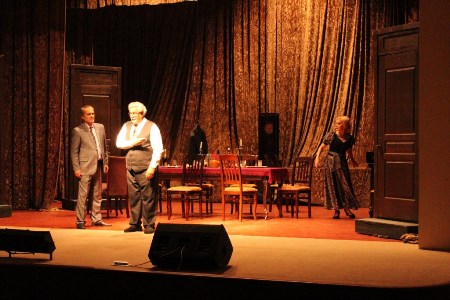 “Cəhənnəm sakinləri” tamaşası Şamaxıda oynanılıb