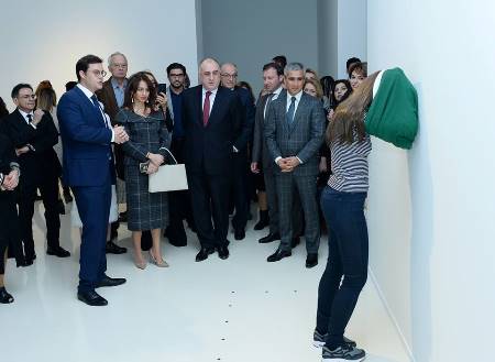 Bakıda möhtəşəm sərgi: Canlıdan seçilmir