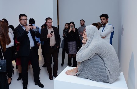 Bakıda möhtəşəm sərgi: Canlıdan seçilmir