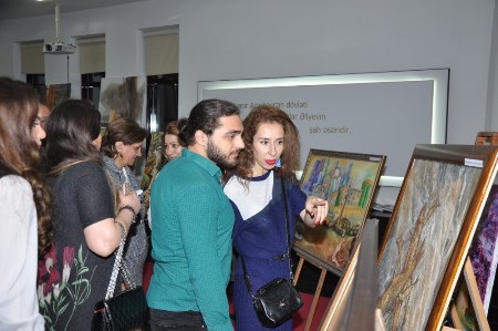 Əmircan rəssamlarının sərgisi açılıb Əmircan rəssamlarının sərgisi açılıb