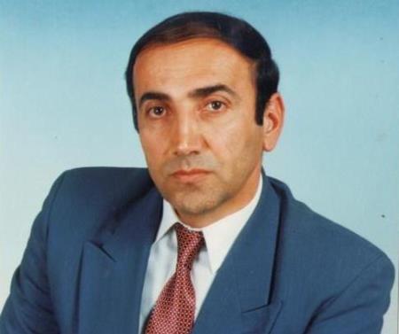 "Şairə, sənətə həmişə yer var" - Vaqif Bəhmənli yazır "Şairə, sənətə həmişə yer var" - Vaqif Bəhmənli yazır