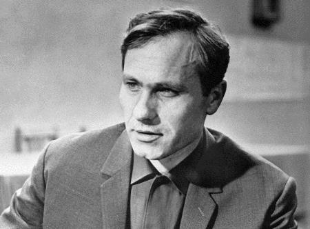 Bazar günü sıxıntısı - Vasili Şukşinin hekayəsi Bazar günü sıxıntısı - Vasili Şukşinin hekayəsi