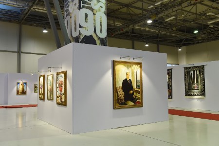 Tahir Salahovun yubiley sərgisi açılıb