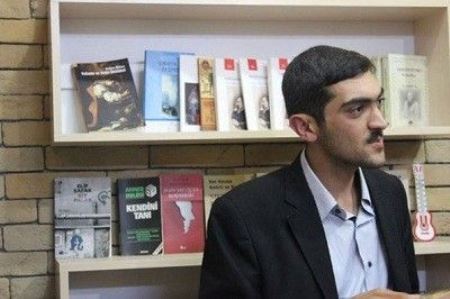 İki it, dörd adam... - Həmid Piriyevdən hekayələr İki it, dörd adam... - Həmid Piriyevdən hekayələr