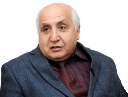 Dərdin çiçəkləmə dövrü - Rüstəm Kamal yazır