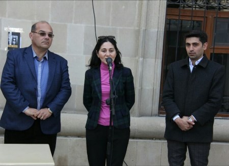 "...və bütün qaranlıq otaqlar" şeirlər kitabının təqdimatı keçirildi "...və bütün qaranlıq otaqlar" şeirlər kitabının təqdimatı keçirildi