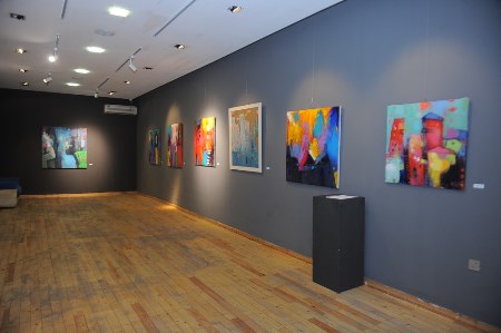 Gənc rəssamın fərdi sərgisi açılıb Gənc rəssamın fərdi sərgisi açılıb