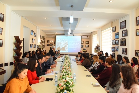 Azərbaycan Dillər Universitetində Azər Turanla görüş