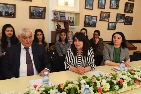 Azərbaycan Dillər Universitetində Azər Turanla görüş