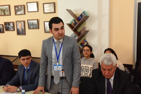 Azərbaycan Dillər Universitetində Azər Turanla görüş