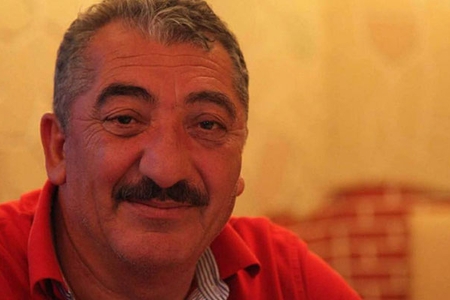 Şairlik özünəbənzər adam axtarmaqdı... Şairlik özünəbənzər adam axtarmaqdı...