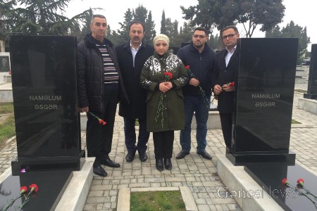 Gəncədə "Cümhuriyyət - anılar və anlar" kitabının təqdimatı keçirilib Gəncədə "Cümhuriyyət - anılar və anlar" kitabının təqdimatı keçirilib