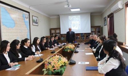 "Əli və Nino" romanı müzakirə olunub