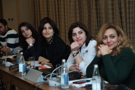 “Mediada gender bərabərliyi” mövzusunda təlim keçirilib - FOTOLAR “Mediada gender bərabərliyi” mövzusunda təlim keçirilib - FOTOLAR
