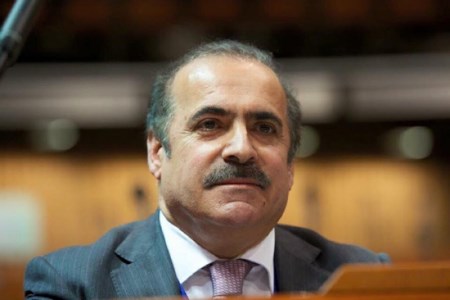 Məkansız və zamansız - Rafael Hüseynov Nəsimidən yazır