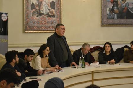 Seyran Səxavətin Gənc Ədiblərlə görüşü olub