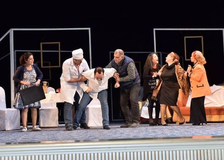 Kamran Nəzirlinin “Narkoman” pyesi səhnələşdirilib Kamran Nəzirlinin “Narkoman” pyesi səhnələşdirilib