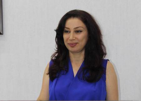 Kəhrəba üzük - İlhamə Nasirin hekayəsi