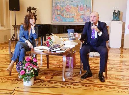 "SÖZ" ədəbi layihəsinin növbəti qonağı Varis oldu "SÖZ" ədəbi layihəsinin növbəti qonağı Varis oldu