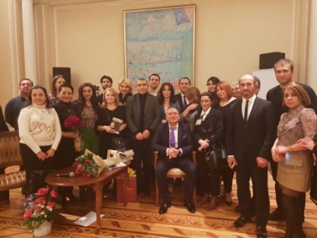 "SÖZ" ədəbi layihəsinin növbəti qonağı Varis oldu "SÖZ" ədəbi layihəsinin növbəti qonağı Varis oldu