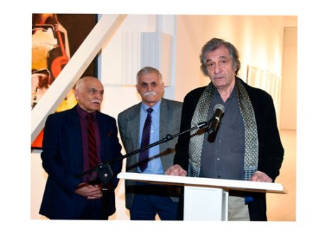 Arif Hüseynovun "Qarabağnamə - tarixin səhifələri” sərgisi açılıb