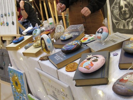 “Yaradıcı gənc əllər” rəsm sərgisi açılıb