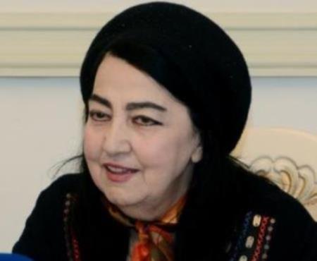 İlahi şeirlər yazılan qadın - Çağdaş qadın şairlərimizin şeirləri - 2 | MANERA.AZ