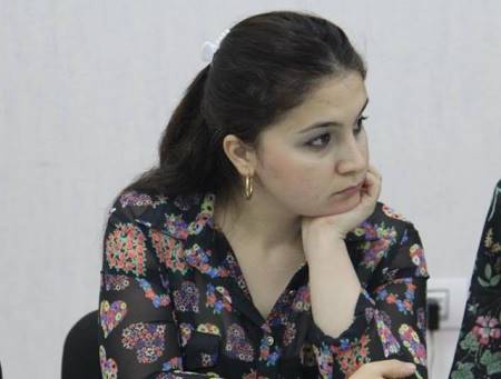 İlahi şeirlər yazılan qadın - Çağdaş qadın şairlərimizin şeirləri - 2 | MANERA.AZ