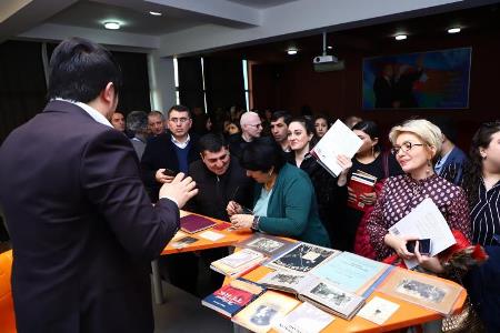 “Çapar” jurnalı təqdim olundu