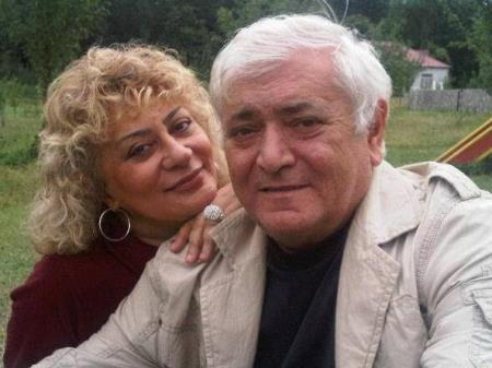 A.A - Ağ adam, Ağrılar adamı - İradə Tuncay yazır A.A - Ağ adam, Ağrılar adamı - İradə Tuncay yazır