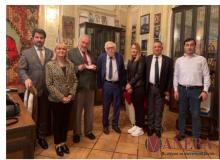 İlbər Ortaylı AYB-nin  üzvü oldu - FOTO