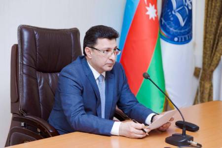 Rektor dissertant və doktorantlarla görüşüb  