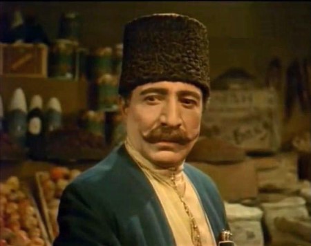 Səhnədən qovulan Xalq artisti – Məzəli Teatr Əhvalatları Səhnədən qovulan Xalq artisti – Məzəli Teatr Əhvalatları