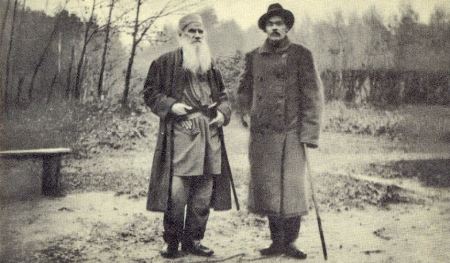 Həyat bizi kart kimi paylayır - Maksim Qorkidən sitatlar Həyat bizi kart kimi paylayır - Maksim Qorkidən sitatlar