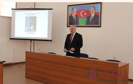 “Qoca və dəniz” kitabının müzakirəsi keçirilib