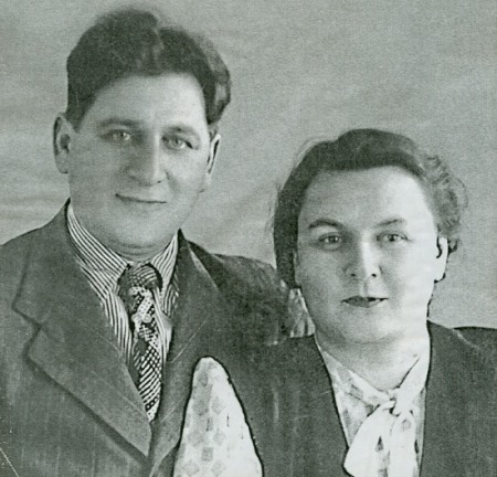 Xalq şairinin qızı: "Atamın toyundan sonra Müşfiqi aradan götürdülər" - MÜSAHİBƏ