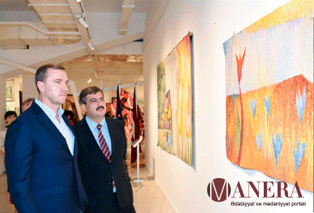 Latviyalı qadın rəssamın sərgisi Bakıda Latviyalı qadın rəssamın sərgisi Bakıda