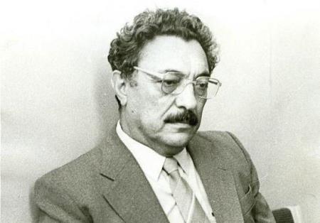 Kür qədər doğma yazıçı: İsmayıl Şıxlı Kür qədər doğma yazıçı: İsmayıl Şıxlı