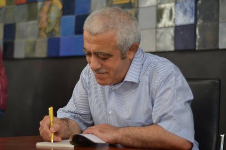 Dahi Nəsimi - Rövşən Yerfi yazır...