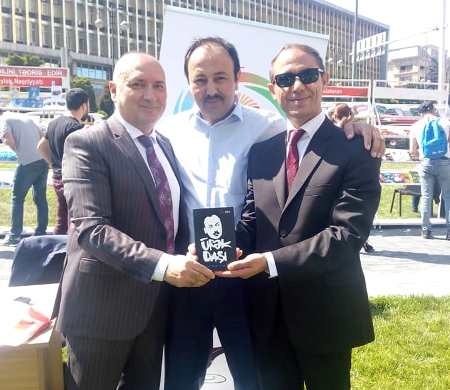 Bakıda 2-ci kitab festivalı keçirilib Bakıda 2-ci kitab festivalı keçirilib