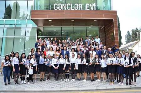 “Ürək daşı” Tovuzda təqdim olundu “Ürək daşı” Tovuzda təqdim olundu