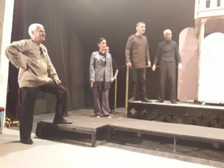 Lənkəran Teatrında yeni tamaşa oynanılıb Lənkəran Teatrında yeni tamaşa oynanılıb