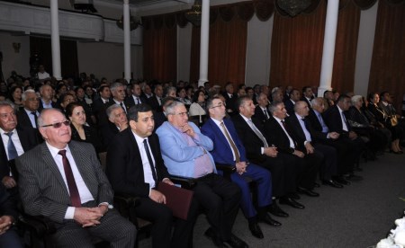 Ənvər Rzanın 80 illiyi qeyd olunub Ənvər Rzanın 80 illiyi qeyd olunub