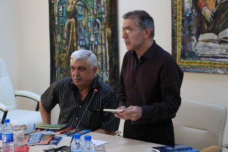 Hərbi jurnalistikadan “Kinonun fəlsəfəsi”nə gedən yol Hərbi jurnalistikadan “Kinonun fəlsəfəsi”nə gedən yol