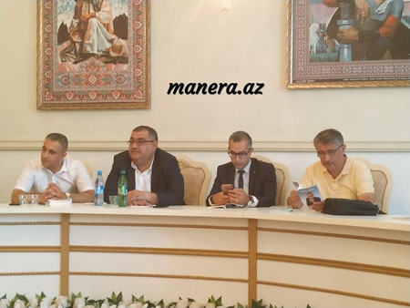 Sabir Alim növbəti kitabını təqdim etdi Sabir Alim növbəti kitabını təqdim etdi